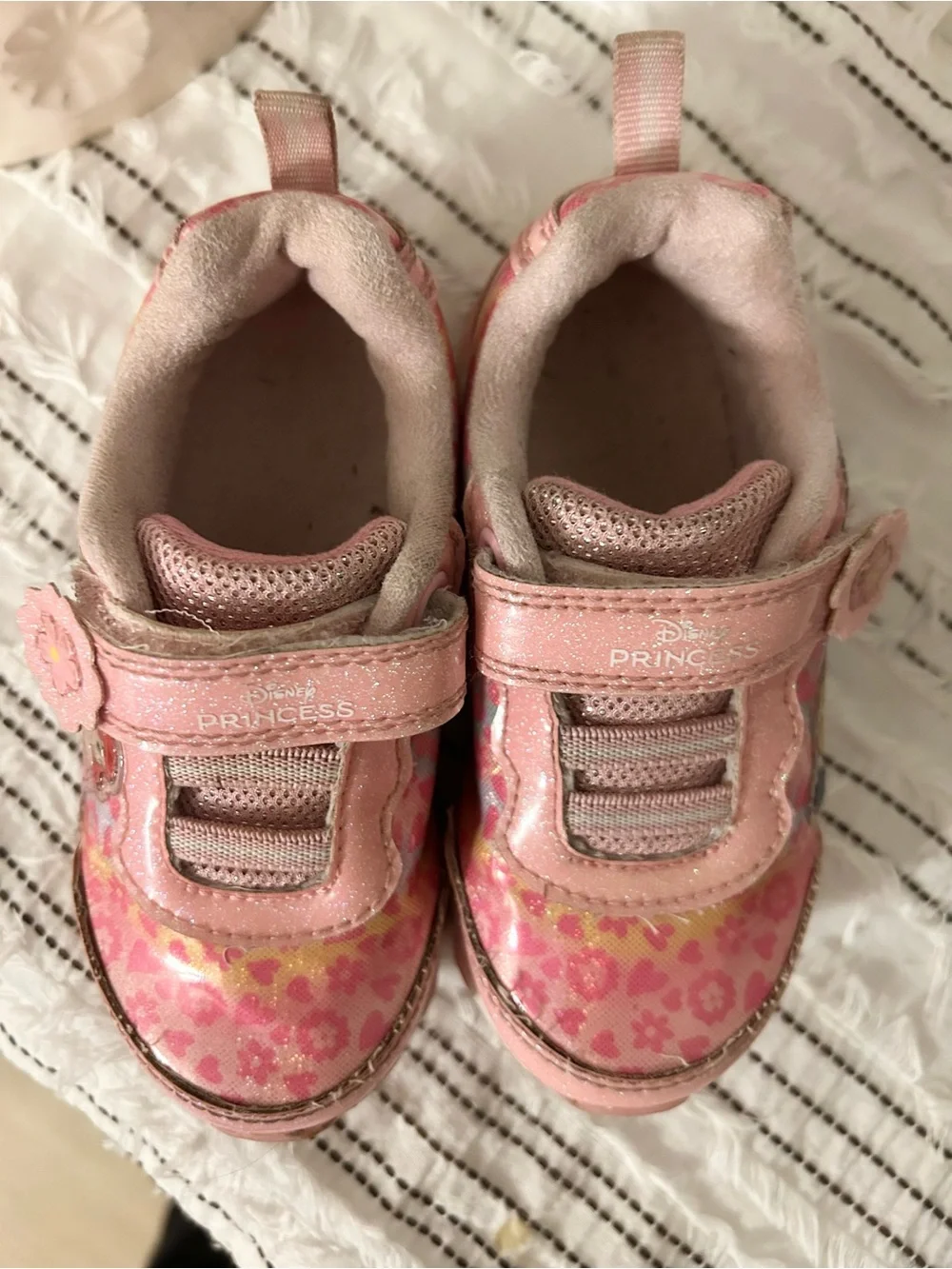 Disney Princess Light Up Sneakers Pink Leopard Girls Size 8 Velcro